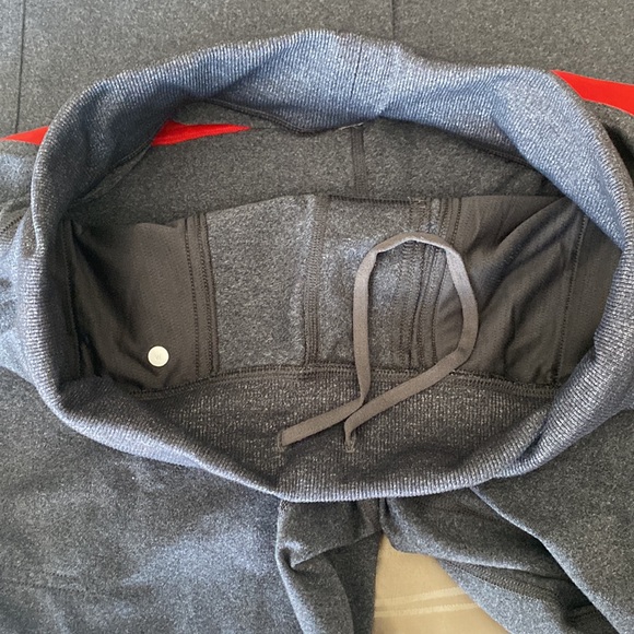 Lululemon Sweats/Pant - Picture 5 of 6